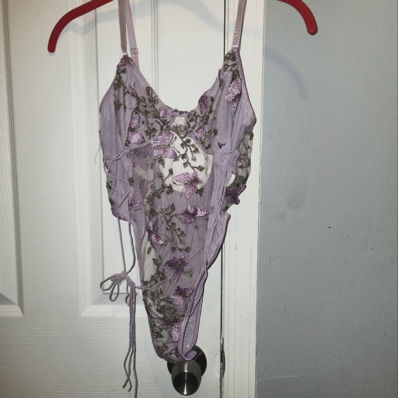 Undergarment - Picture 1 of 7